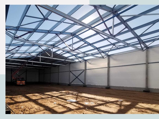 Строительство сенохранилищ в Борзе