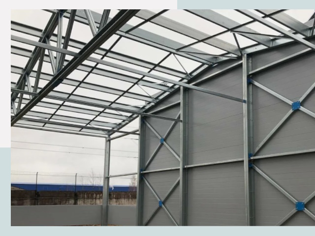 Каркасные ангары от СтальСтрой-Бря по цене от 618 руб.