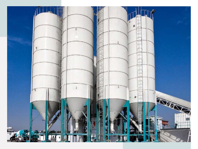 Строительство цементных силосов в Борзе
