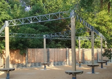 Терраса из металлоконструкций под ключ, проектирование, изготовление и монтаж от СтальСтрой-Бря